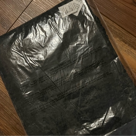 Lucky Brand Grey Solid Brushed Scarf with Fringe Traim - Picture 4 of 4